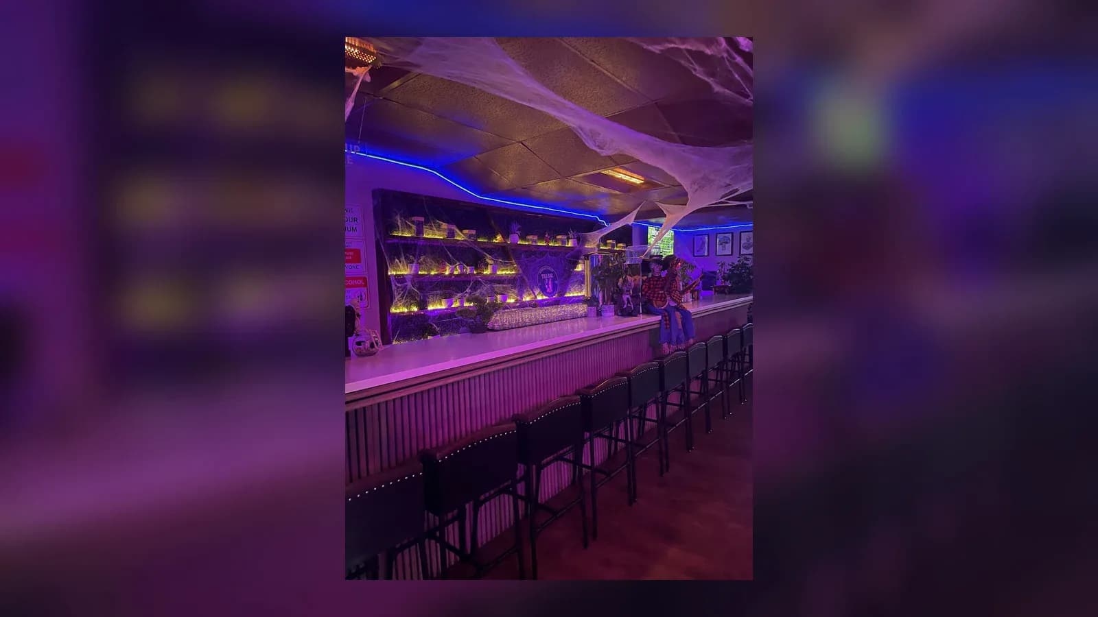Inside or outside Kava Lounge LA