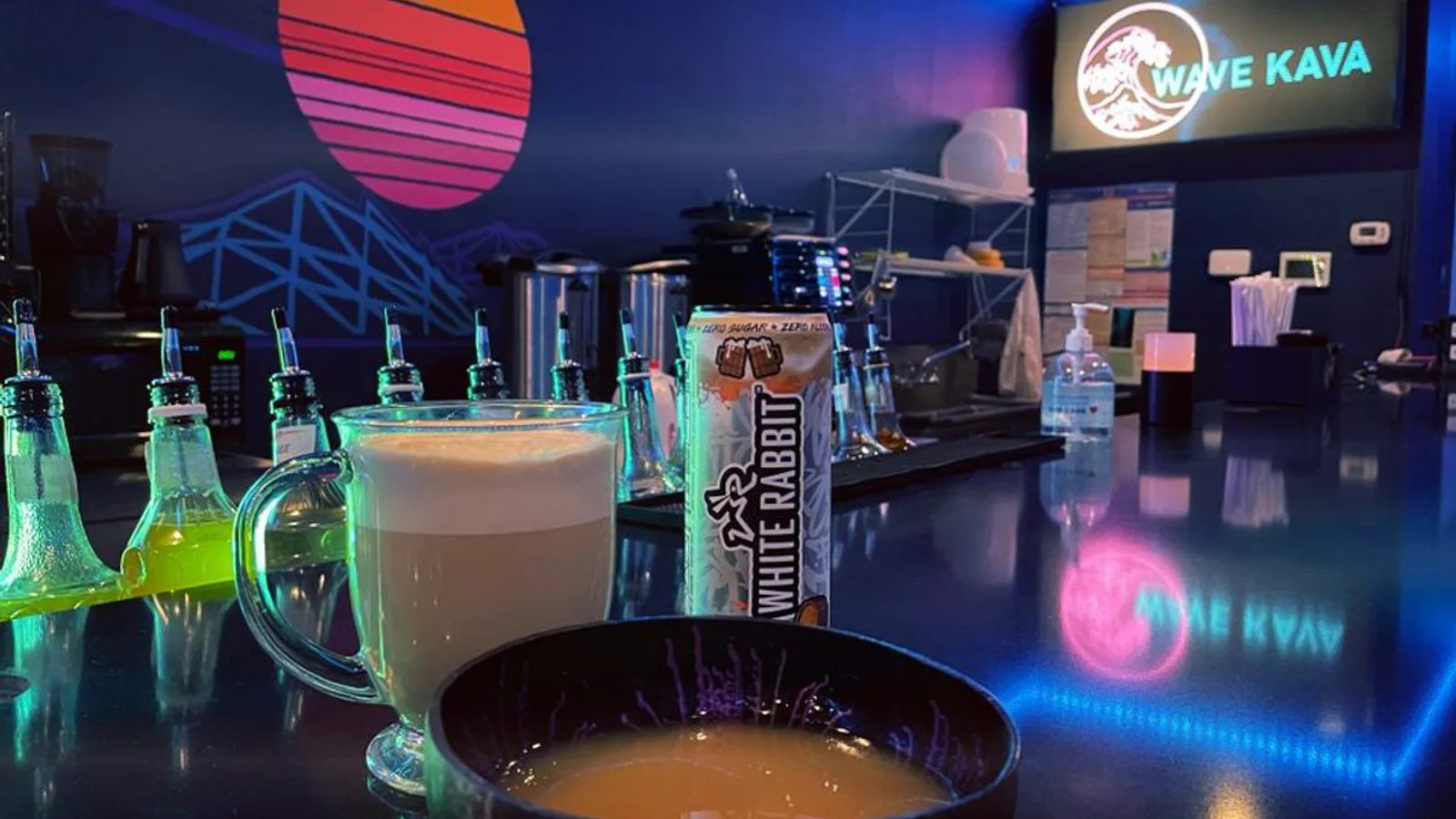 Inside or outside Wave Kava