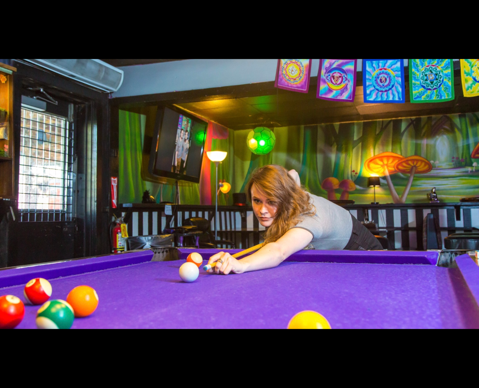 Mad Hatters Ethnobotanical Kava Bar Pool Game